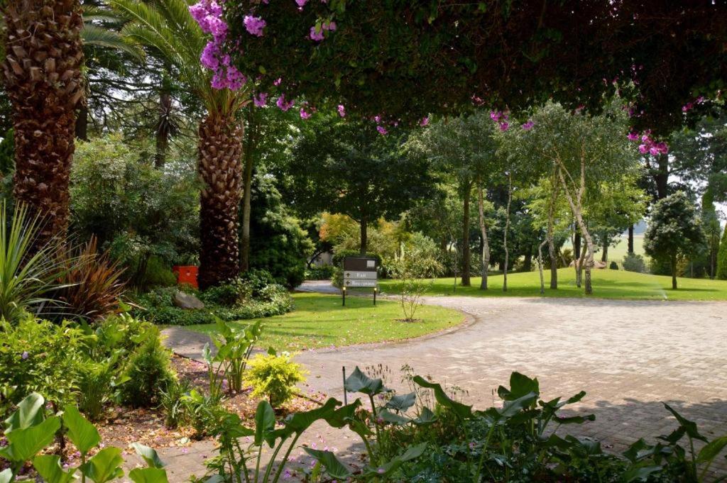 Highveld Splendour Boutique Bed And Breakfast Эрмело Экстерьер фото